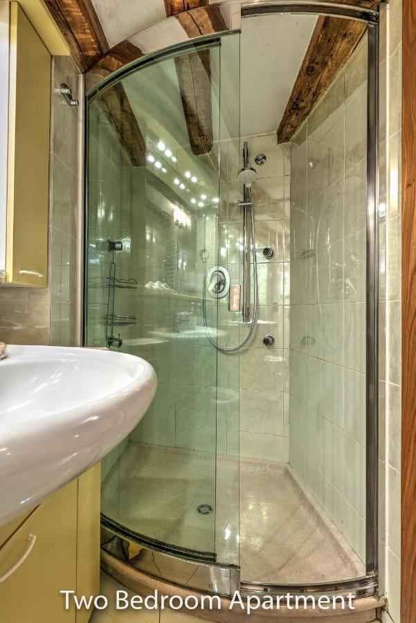 Ca' Francesco Apartment Venesia Bagian luar foto