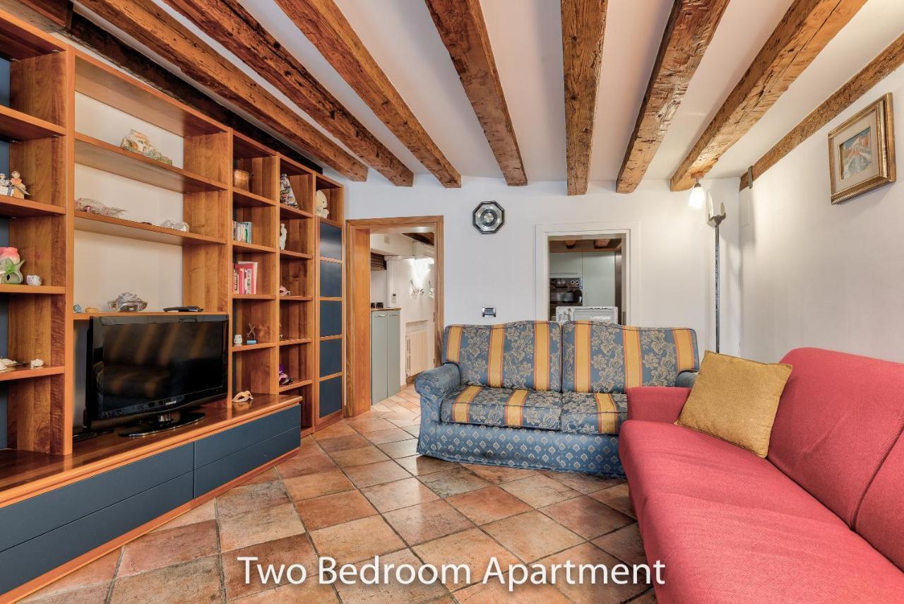 Ca' Francesco Apartment Venesia Bagian luar foto