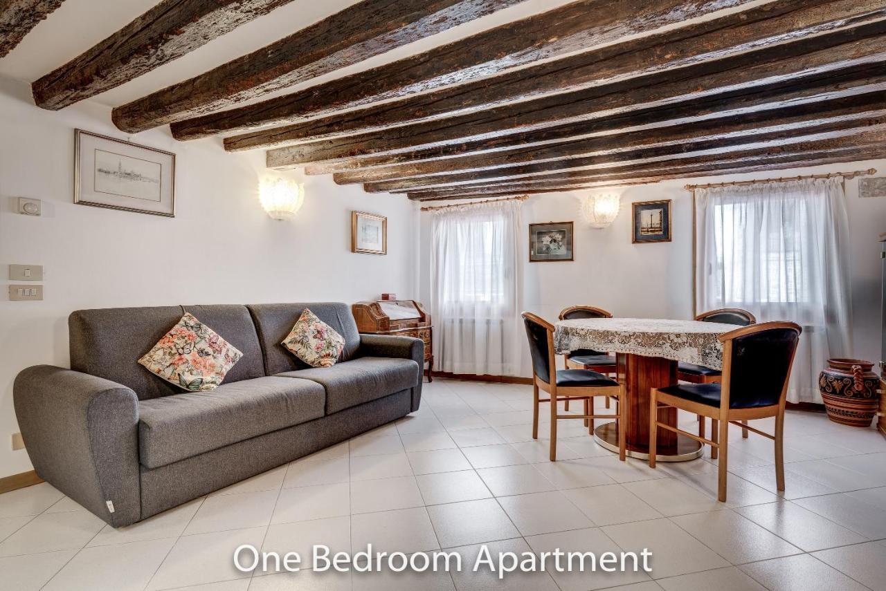 Ca' Francesco Apartment Venesia Bagian luar foto