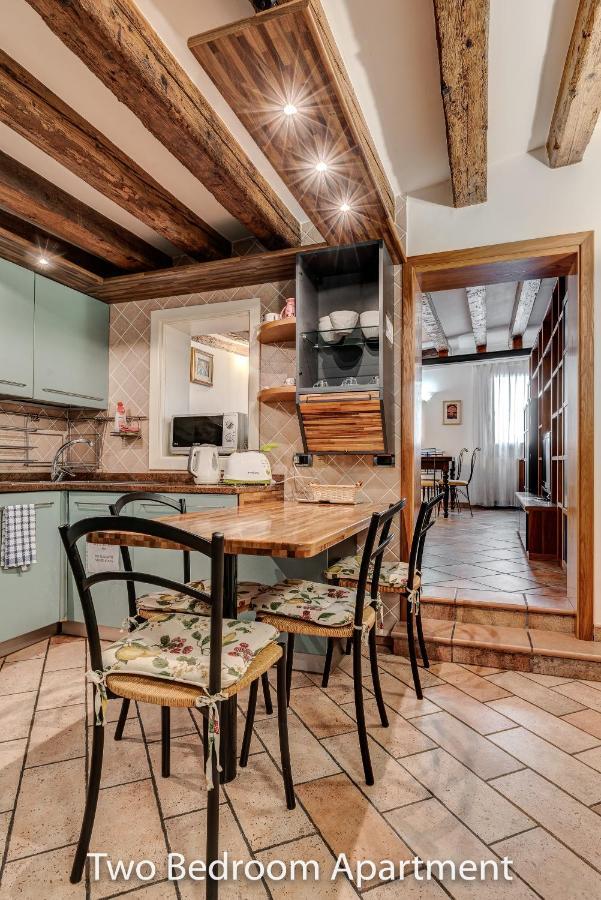 Ca' Francesco Apartment Venesia Bagian luar foto