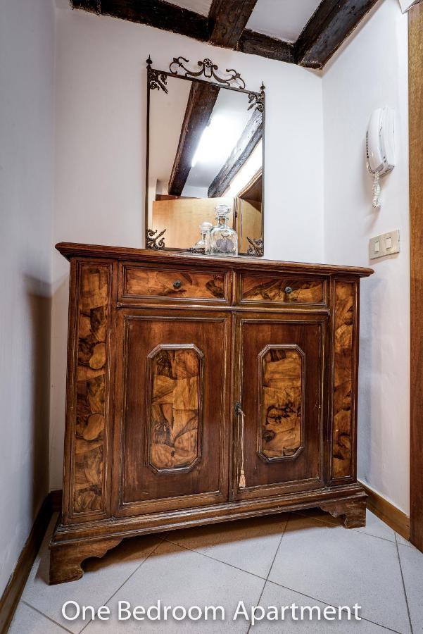 Ca' Francesco Apartment Venesia Bagian luar foto